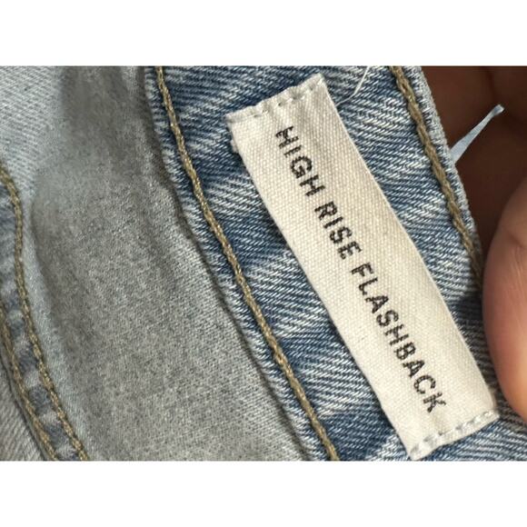Cotton:On High Rise Flashback blue denim cuffed hem jean shorts size 12 - Picture 4 of 10
